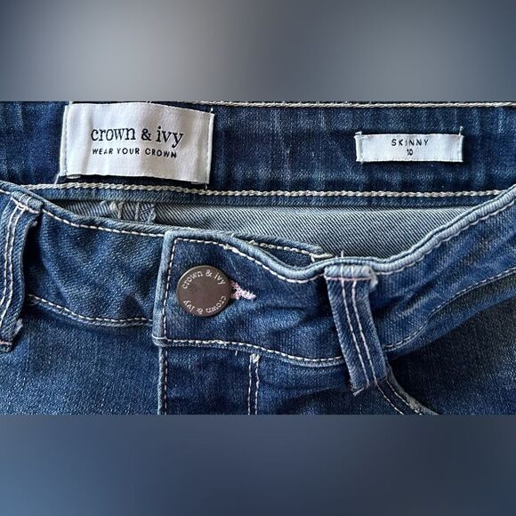 NWOT … CROWN & IVY “Size: 10” Skinny Jeans With Pink Trim - Picture 5 of 5